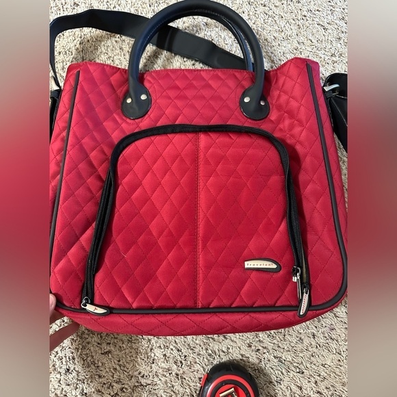 Travelon Quilted 2 in 1 Convertible Tote/Crossbody Bag main image 13